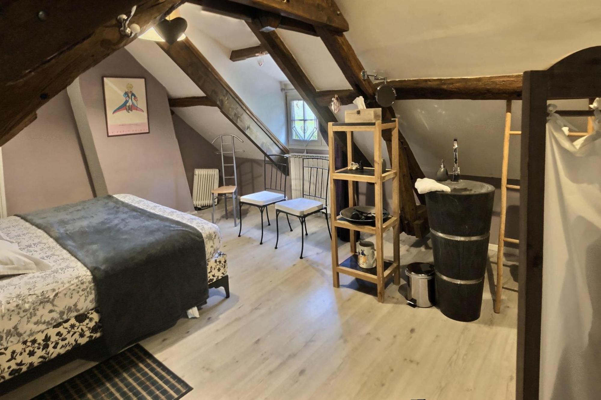 La Colliniere Hotel Sainte-Gemme-Moronval Quarto foto